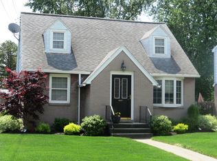 42 Cherry St, Albany, NY 12205