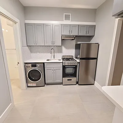 Rented by Mirador Real Estate | media 7