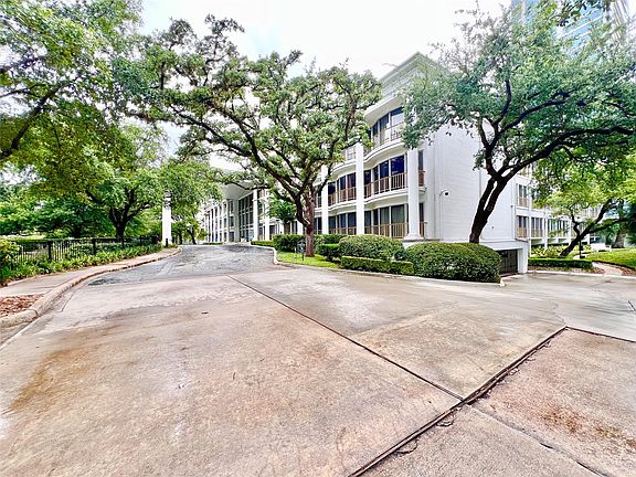 3rd image of 5050 Ambassador Way APT 210