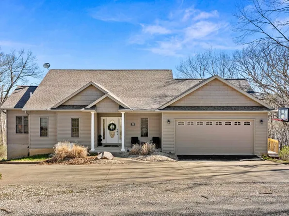 93 Timberline Pl, Dahinda, IL 61428