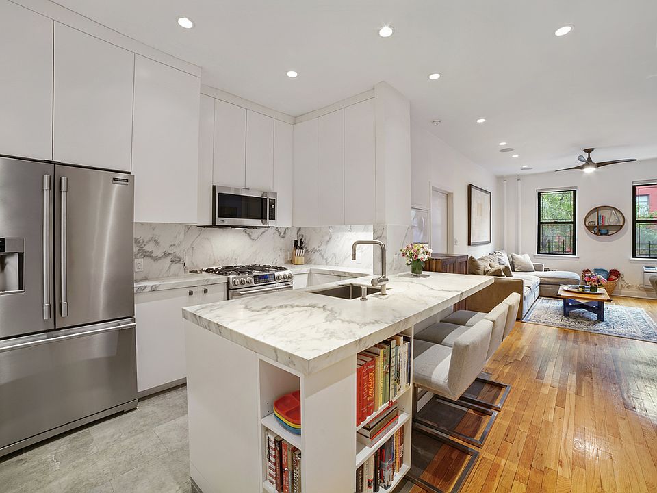 1st image of 126 W 96th St APT 2-D