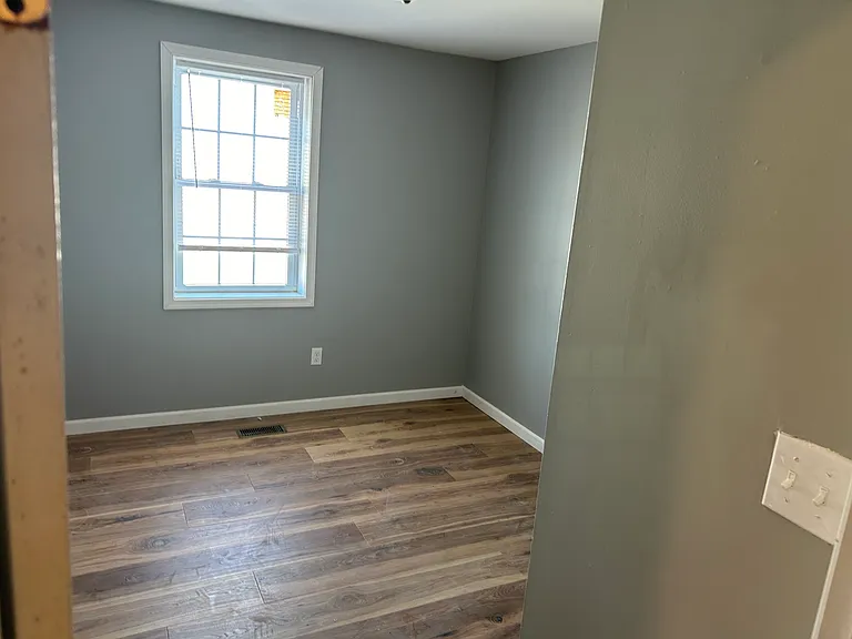 2850 Hull St #C — Photo 4