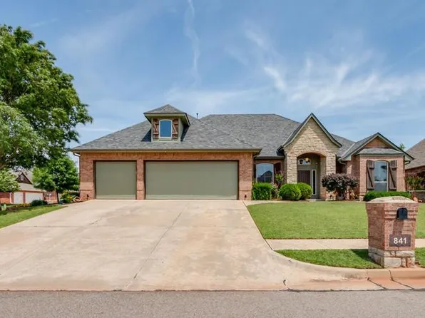 841 Sea Biscuit Dr, Edmond, OK 73025