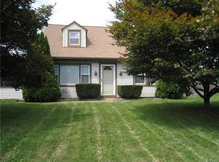 3421 Greenway St, Easton, PA 18045