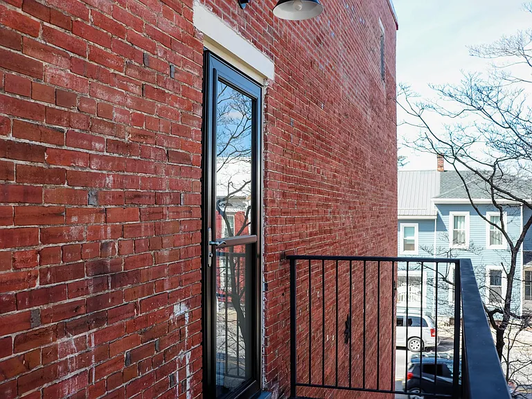 315 Chestnut St — Photo 33