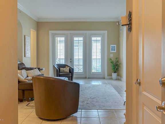 4th image of 4300 S Beach Pkwy #2100