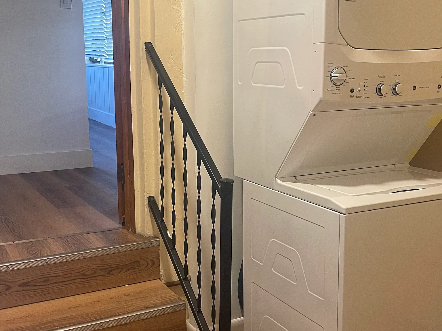 Studio, 445 sqft, $1,950 — Photo 4