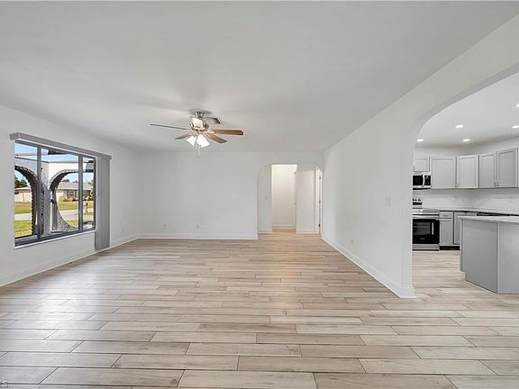 5th image of 4413 SW 7th AVE