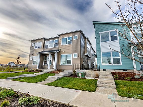 3rd image of 3675 SW 209th Ave