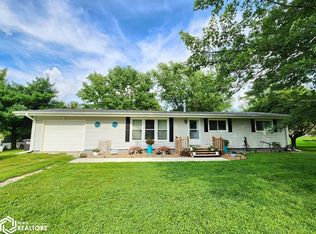 715 Maple St, Murray, IA 50174
