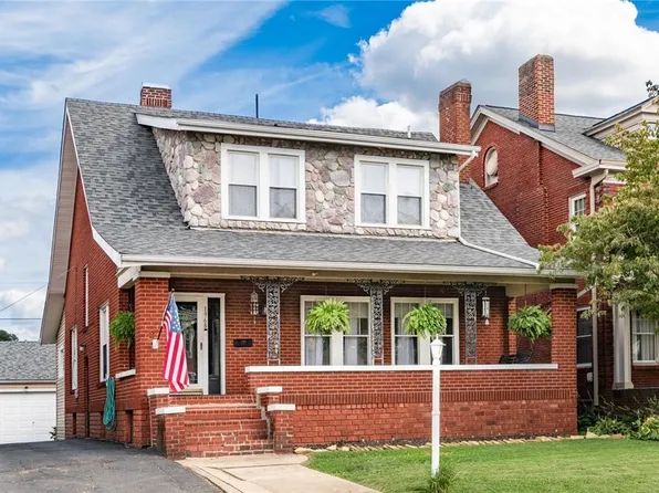 1968 Dresden Rd, Zanesville, OH 43701