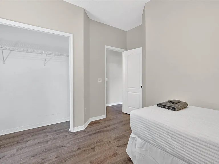 6781 Veronica Ct — Photo 18