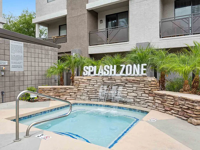 Zone Westgate, Glendale, AZ, Spa