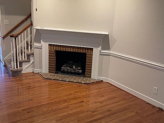 3rd image of 1314 Kenmore Ave #8