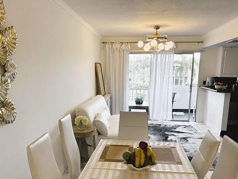 1100 SE 4th Ave #36 — Photo 9