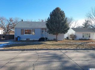 816 N Delaware Ave, York, NE 68467