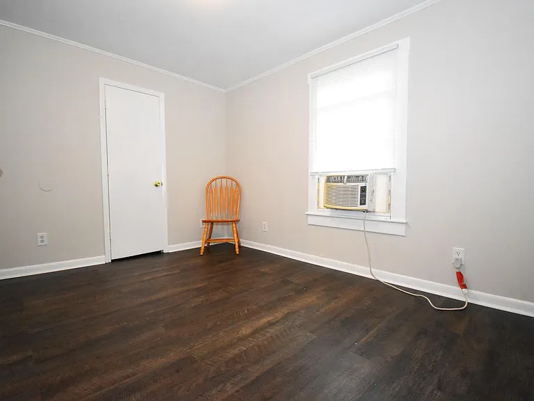 873 Highland Ave — Photo 7