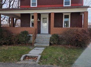 2839 Banks St, Harrisburg, PA 17103