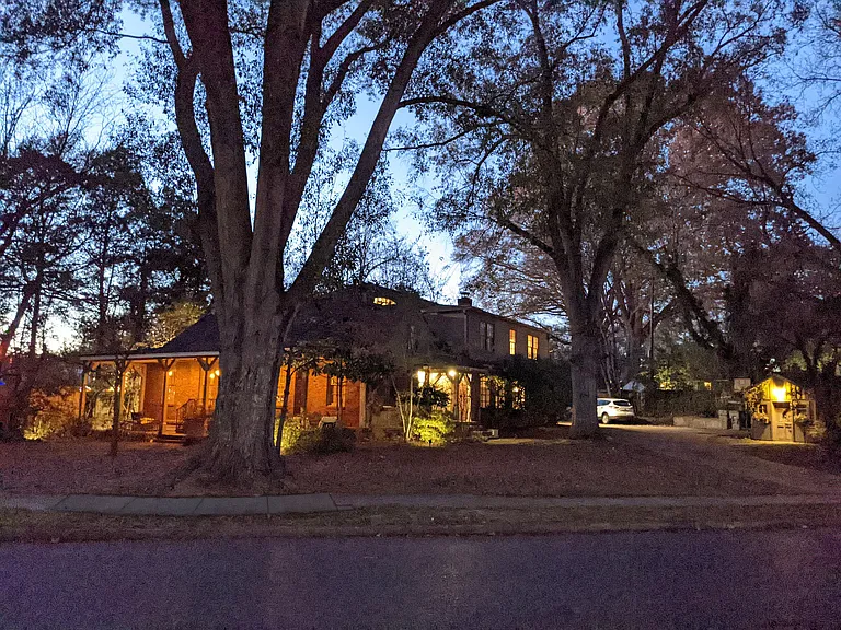 3810 Kenwood Ave #HOUSE — Photo 5