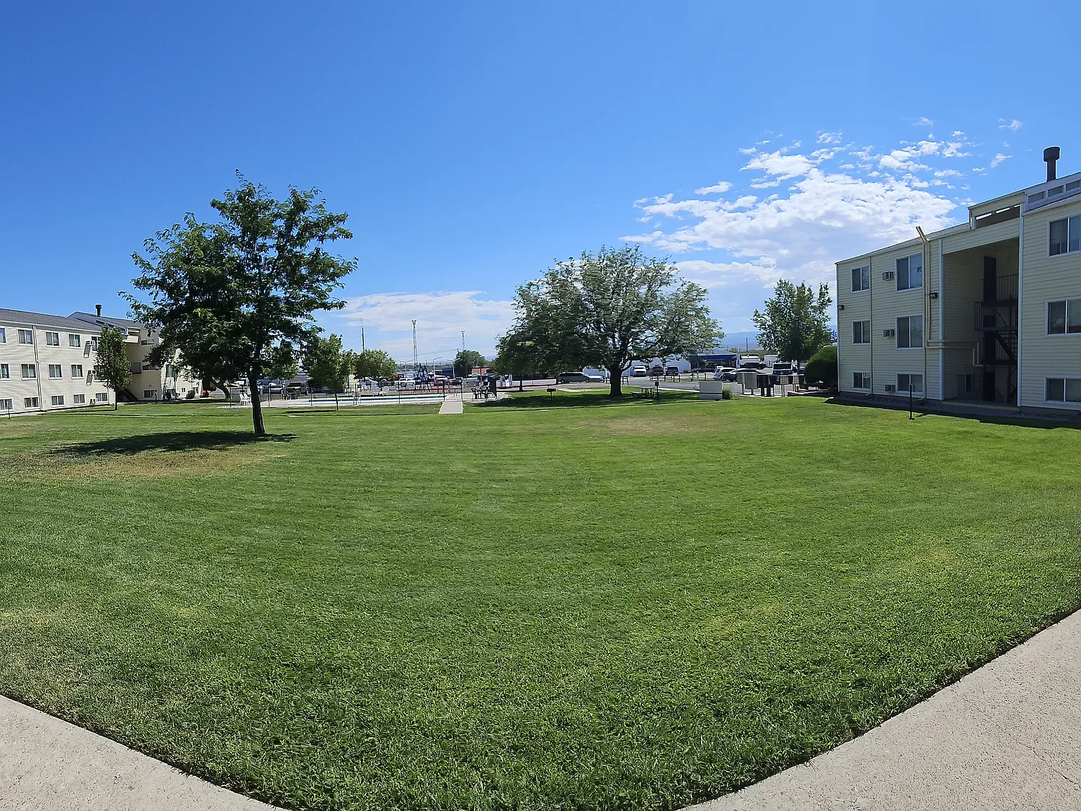 Mesa Vista Apartments — Photo 4