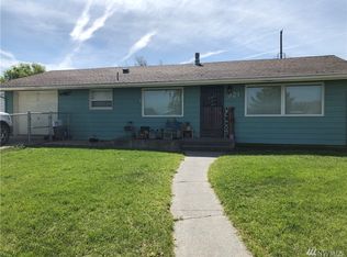 321 N Earl Rd, Moses Lake, WA 98837