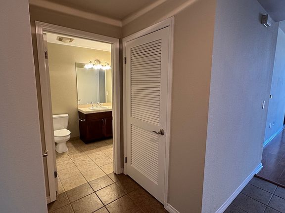 3rd image of 530 K St Unit 505