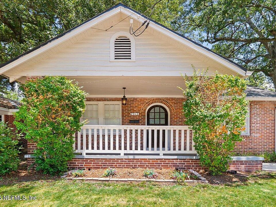 1st image of 2913 FORBES Street