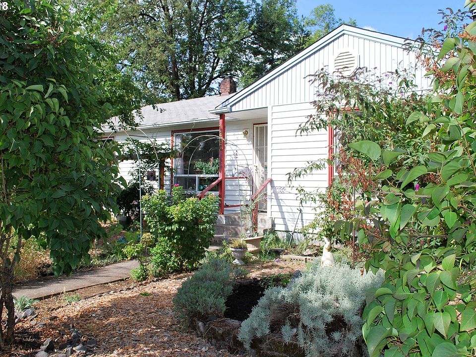 2nd image of 1960 Hayes St