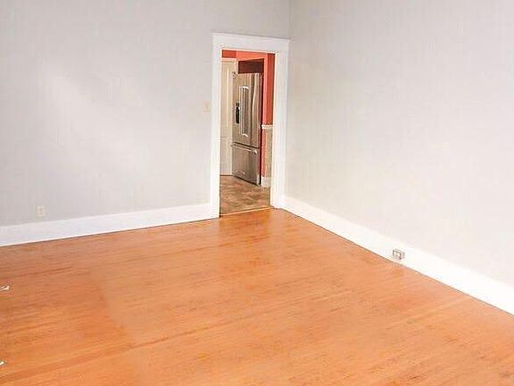 5th image of 1910 Maplewood Pl #1