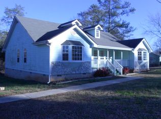 222 Garnett Ward Rd, Hull, GA 30646