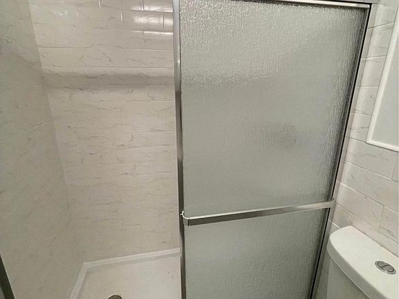 2nd image of 1645 E 55th St #1