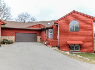 517 Allen St, Cambridge, WI 53523