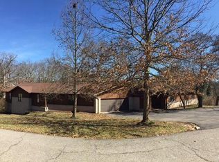 2020 Rayner Rd, Saint Louis, MO 63122