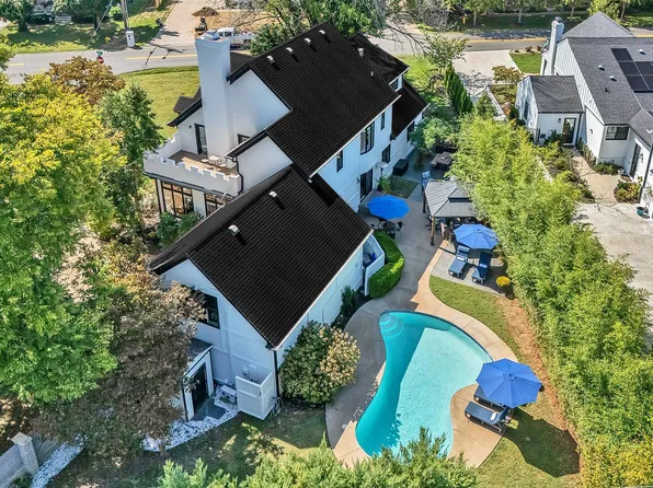 301 Mercury Dr, Franklin, TN 37064