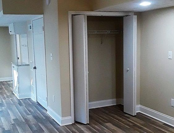5th image of 4031 Camaron Way Suite 1