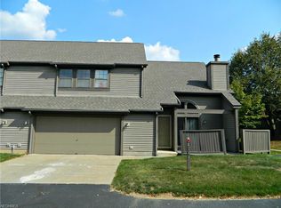 4044 Saint Andrews Ct APT 3, Canfield, OH 44406