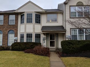 56 Beacon Pl, Robbinsville, NJ