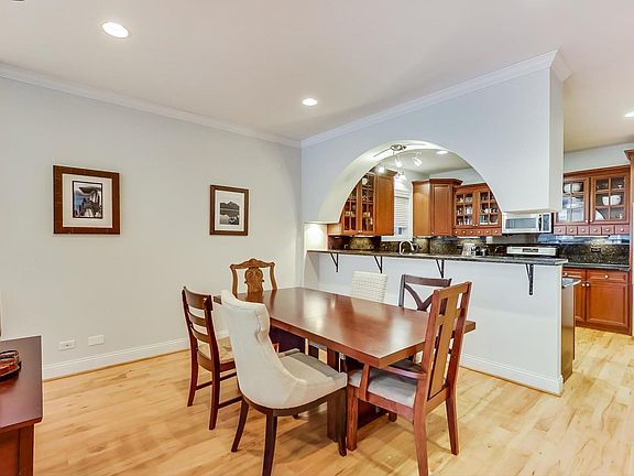 4th image of 1507 N Bosworth Ave #1