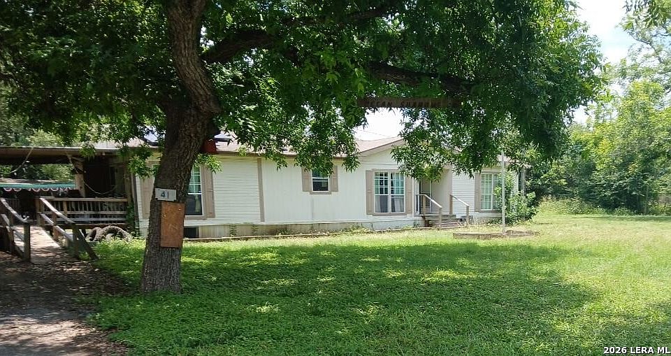 1st image of 41 PECAN SHADOWS DR