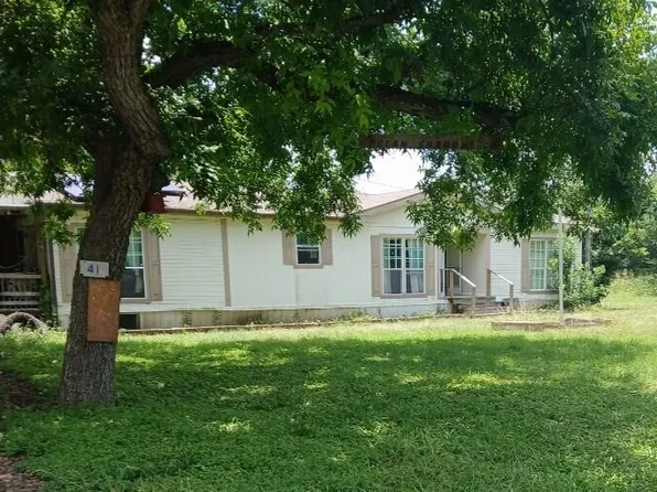 41 PECAN SHADOWS DR, Leakey, TX 78873