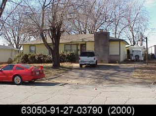 4406 Maple Dr, Sand Springs, OK 74063