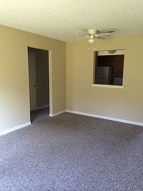 1st image of 875 Lynnwood Way #B