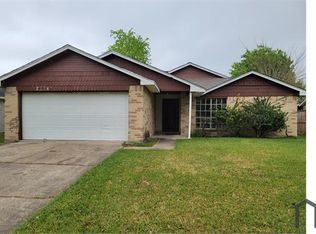 2114 W Greens Rd, Houston, TX 77067