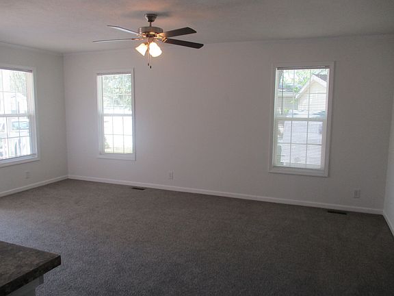 4th image of 6471 Division Ave S #15