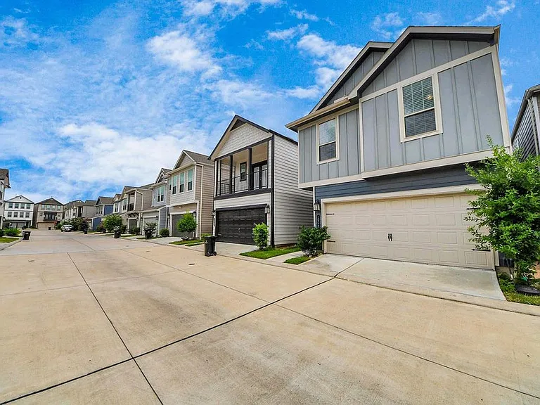 10325 Harmon Smith Dr — Photo 33