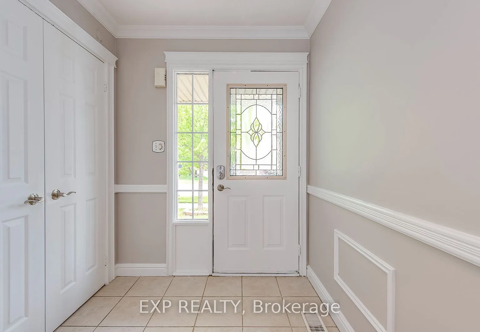 3 bed, $3,900 — Photo 4