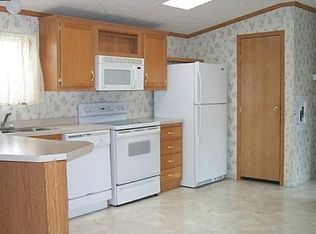 15 Colony Dr, Fredericktown, OH