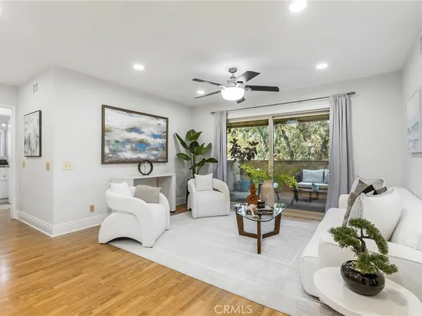 25183 Oak Canyon Ln, Lake Forest, CA 92630