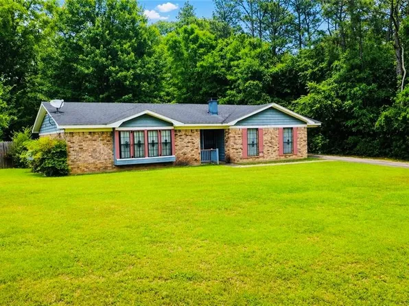 2070 Sky Vista Dr W, Semmes, AL 36575