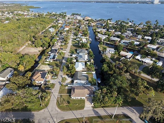 3rd image of 56 Cardinal Dr
